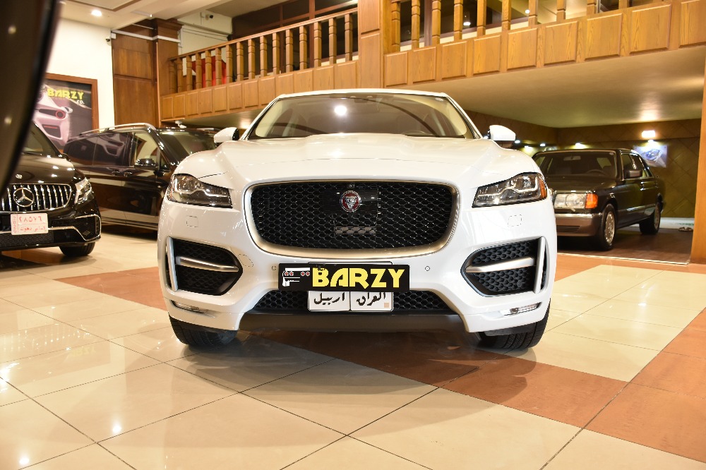 جاگوار F-Pace